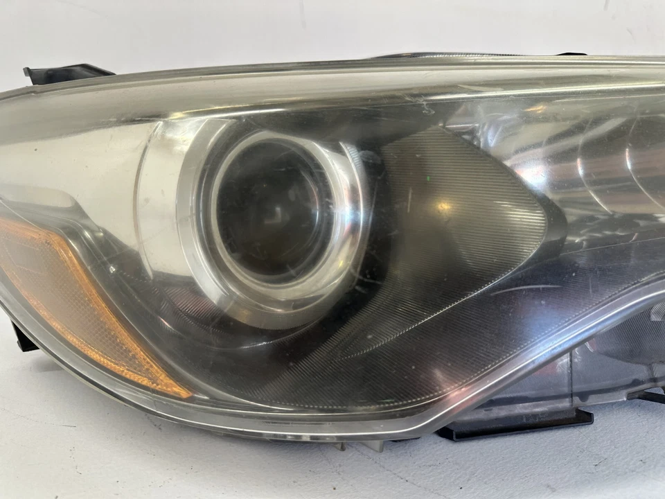 Оригинальная поврежденная правосторонняя фара для Toyota Camry 8111006C80 2015 2016 2017 годов выпуска - Изображение 4 из 4