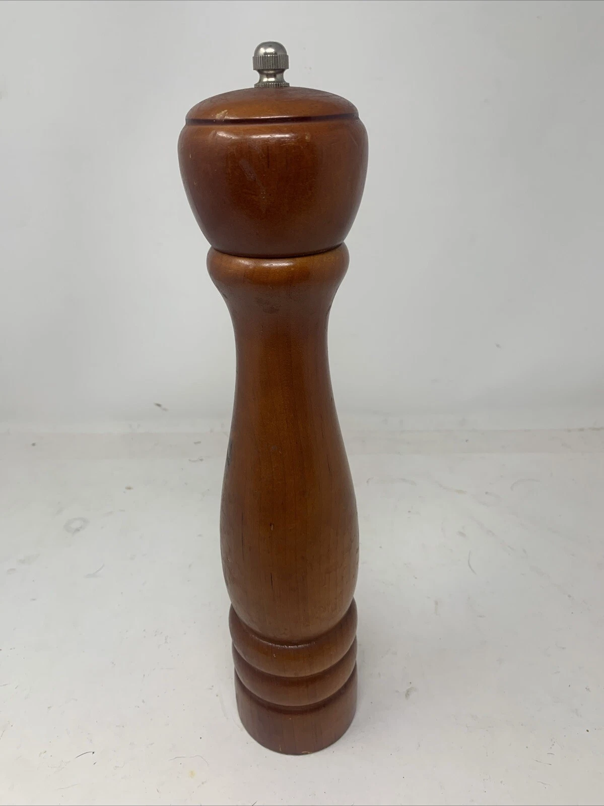 WM Bound Pepper /Salt / Spices Mill Grinder Made in USA 12" 047