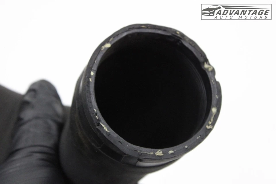 AUDI A3 QUATTRO 2015-20 8V 2,0 L motor intercooler lado derecho manguera tubo OEM Foto 4 de 4