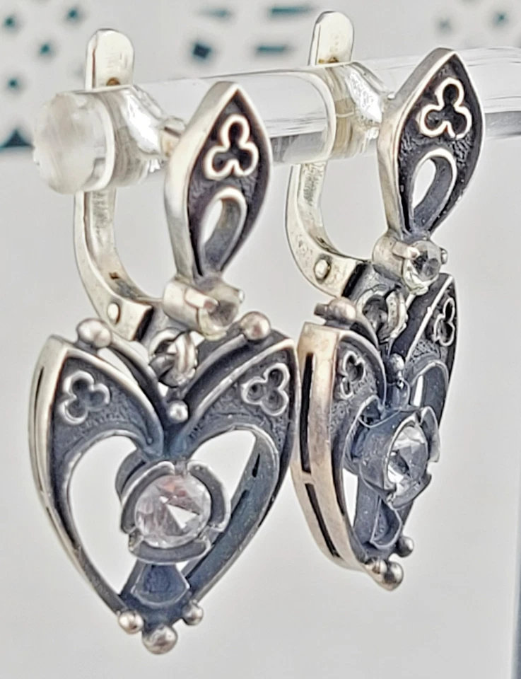 Brincos pendurados vintage de prata esterlina espinélio trevo irlandês celta assinado IAP - Imagem 4 de 4
