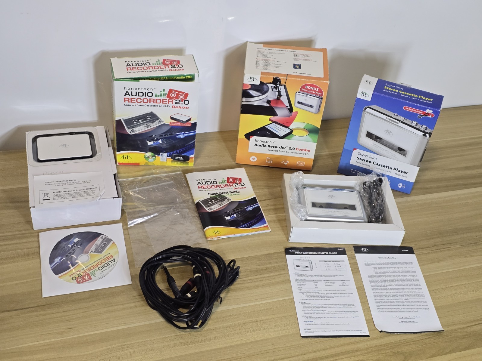 Honestech Audio Recorder 2.0 Deluxe With Stereo Cassette Player Bundle Converter