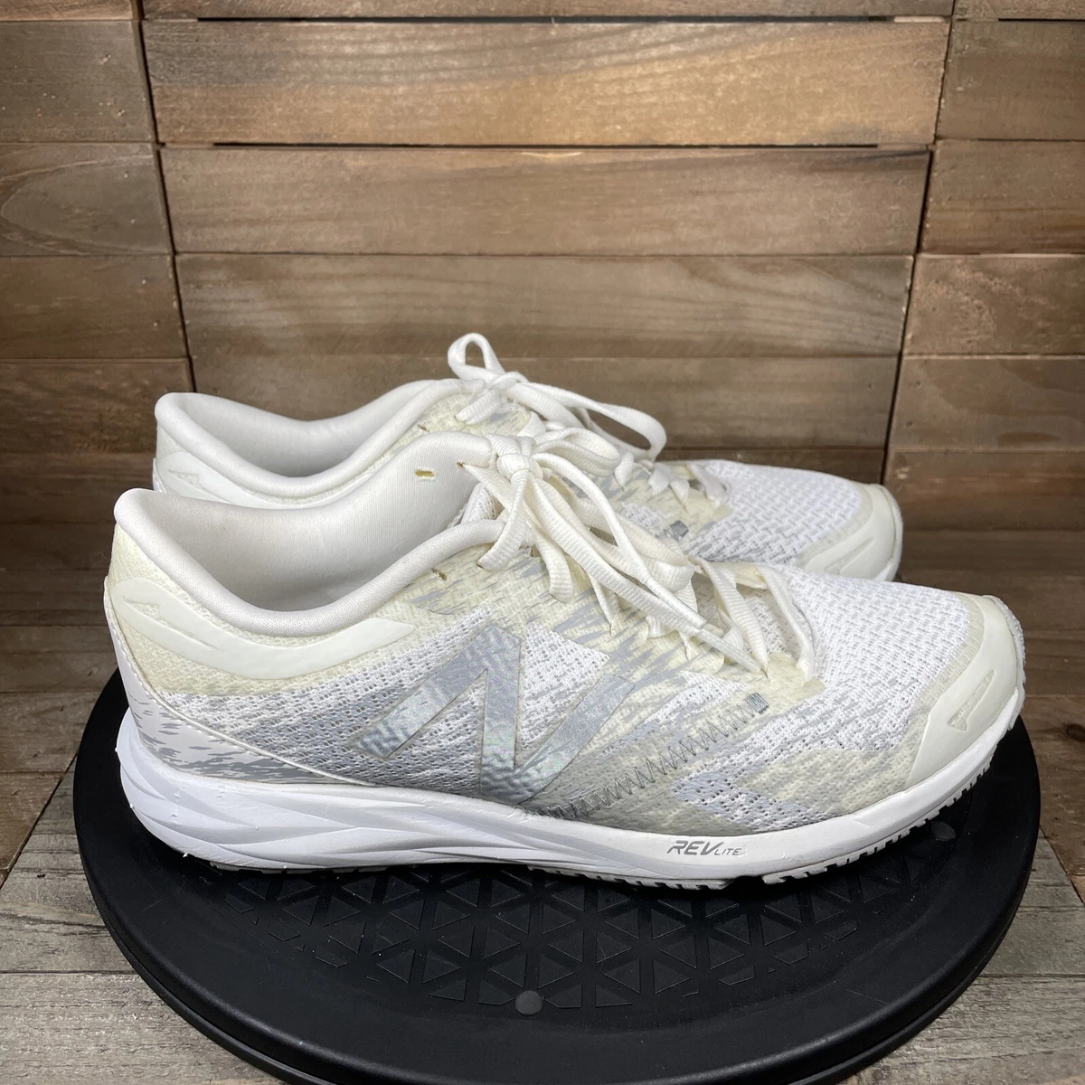 New balance top running revlite