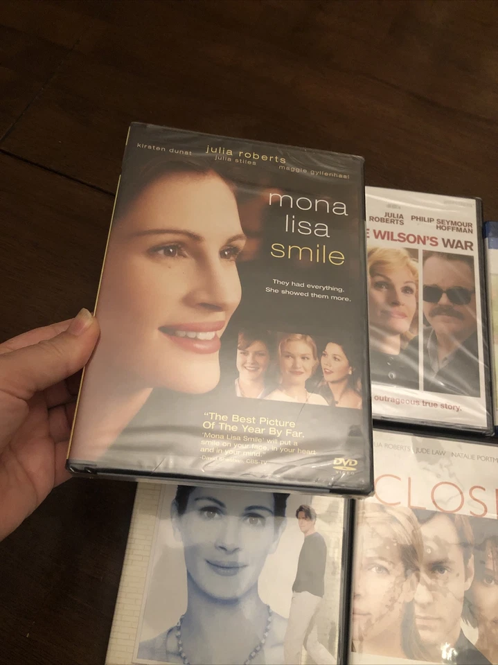 5 DVD 24$ Great Price Julia Robert 5 DVD 3 Sealed 2 Like New 24$ Free Shipping - Image 2 of 4