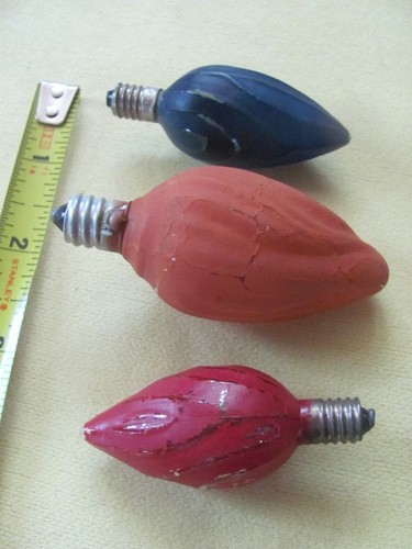 3 unusual antique Christmas light bulbs with ribs in glass test working - Picture 2 of 2