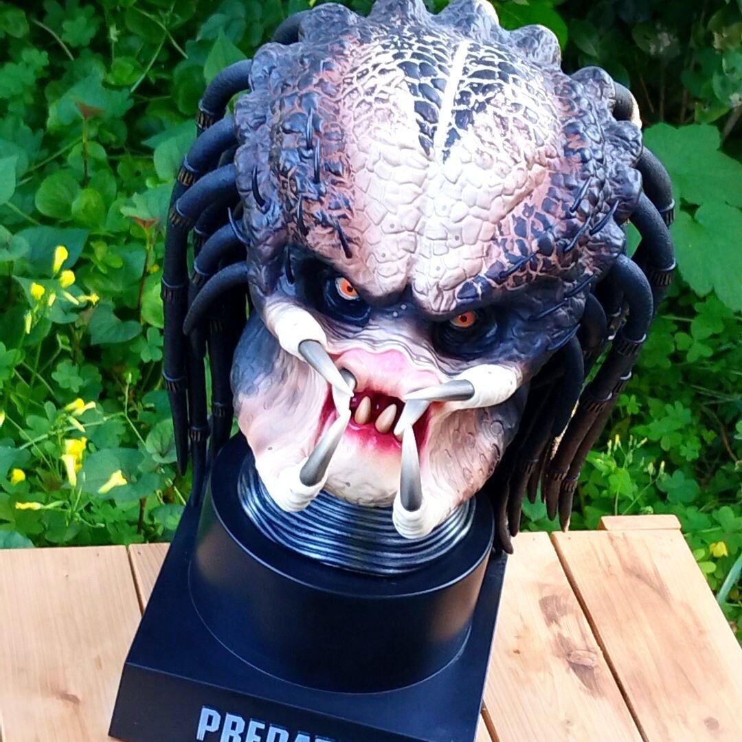 Predator Head figure only Complete Blu-ray Collection w/o