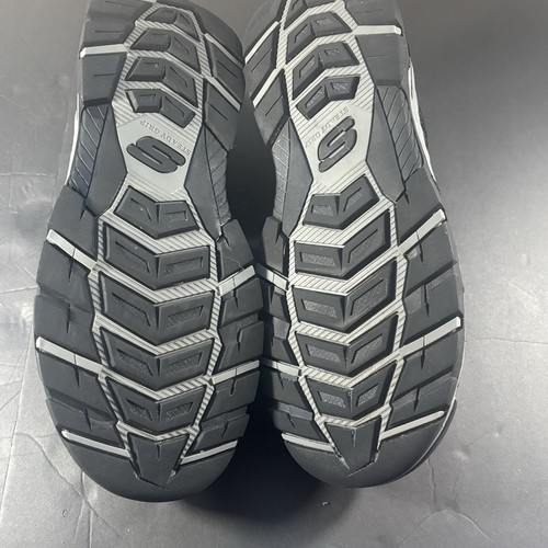 Skechers Herren 11 schwarz Fischer Sport Sandalen geschlossene Zehe Bungee Memory Foam - Bild 12 von 12