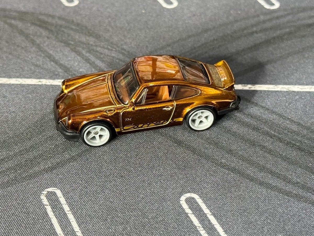 2026 Hot Wheels Super Treasure Hunt Porsche 911 Carrera Loose Spun