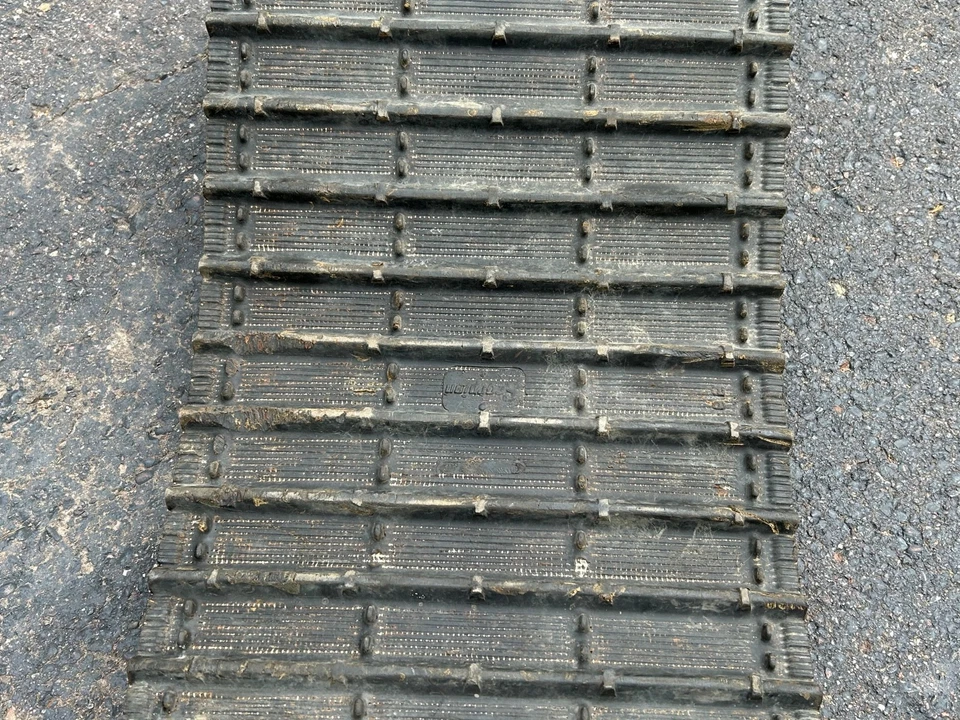 1970 Scorpion Stinger Massey Ferguson John Deere 118" Snowmobile Poly Track - Image 4 of 4