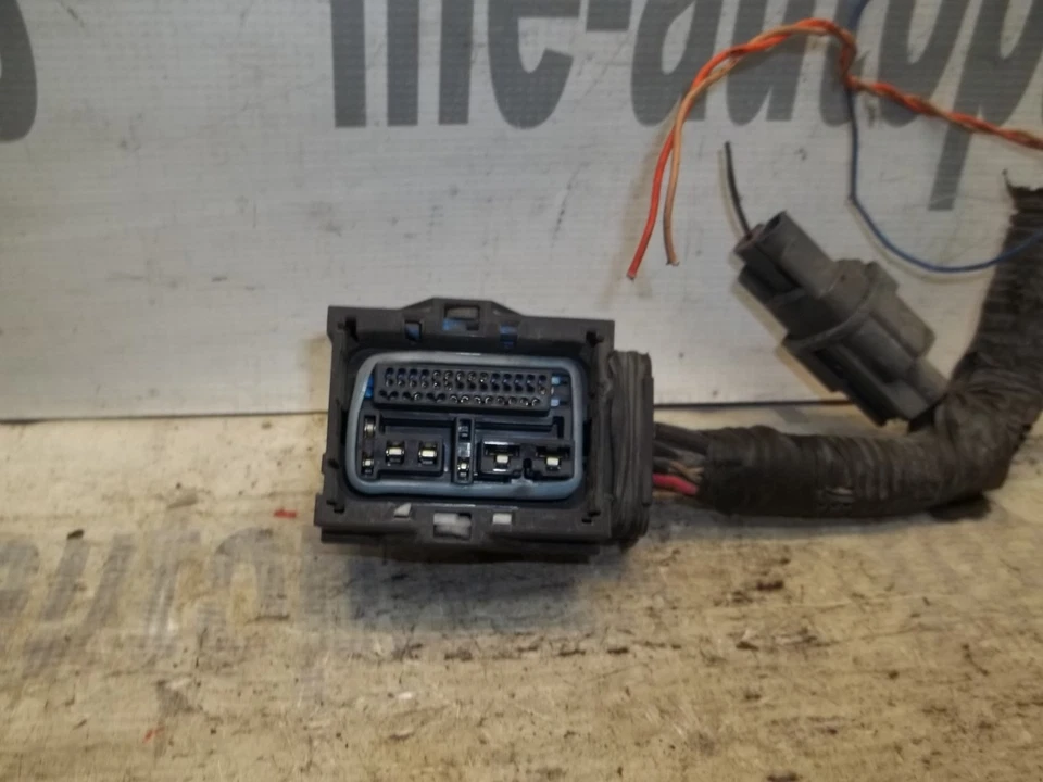 Cadillac STS 2005-2008 ABS conector de freno antibloqueo enchufe 15797653 15797638 SB Foto 4 de 4