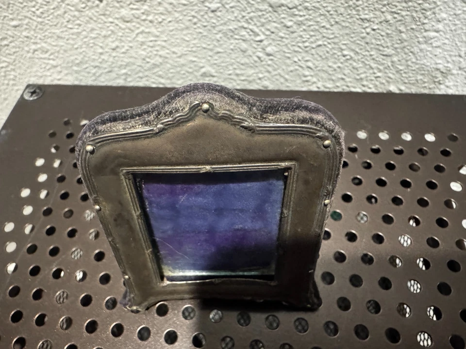 "Antiguo marco de fotos victoriano de plata esterlina de terciopelo ornamentado 3X3,5""" Foto 2 de 4