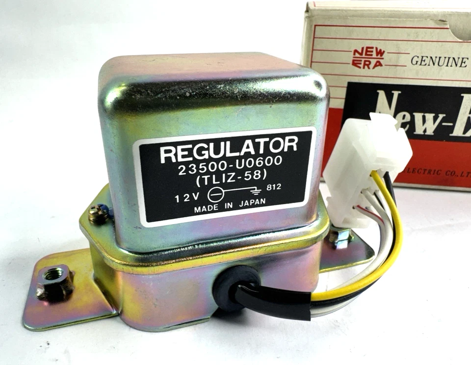 Оригинальный регулятор напряжения Datsun 510 610 710 23500-U0600 / TLIZ-58 - 12 В 6-контактный - новый из старых запасов - Изображение 2 из 4