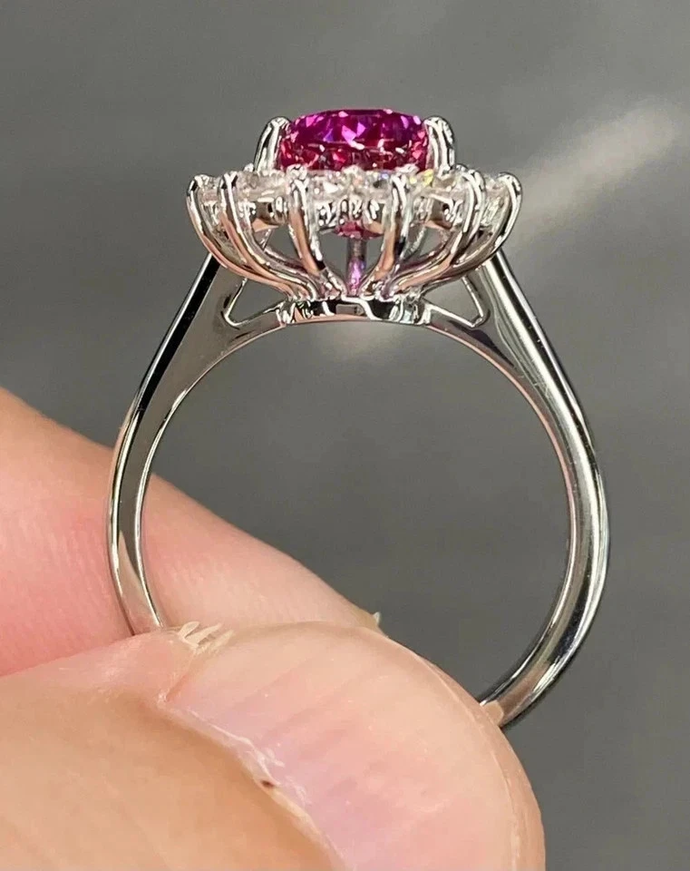 Anillo de compromiso de diamantes con zafiro rosa talla pera de 3,75 quilates de oro blanco macizo de 14 quilates Foto 2 de 4