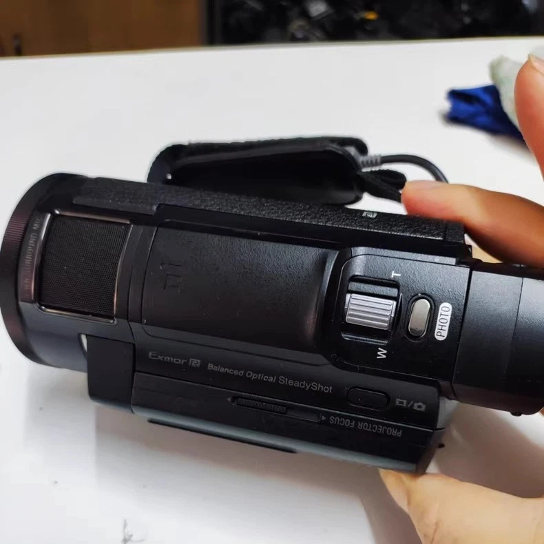 SONY FDR-AXP35 4K Video Cam Handycamer 10x Optical Zoom Built-in Projector Black - Image 4 of 4