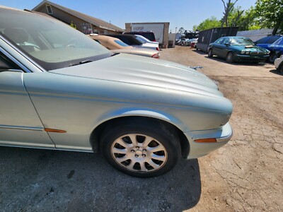 2004 2005 JAGUAR XJ8 XJ8L XJR VANDEN PLAS RIGHT PASSENGER FRONT FENDER MDV # 2
