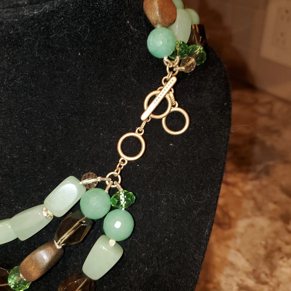 Stella & Dot Camilla Necklace - Green, brown & clear stones. Retired item. - Image 3 of 4