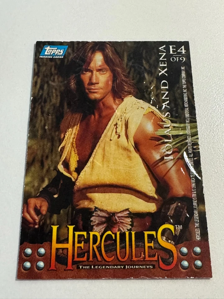 1996 TOPPS HERCULES THE LEGENDARY JOURNEY EMBOSSED CHASE CARD E4 IOLAUS AND XENA - Image 2 of 2
