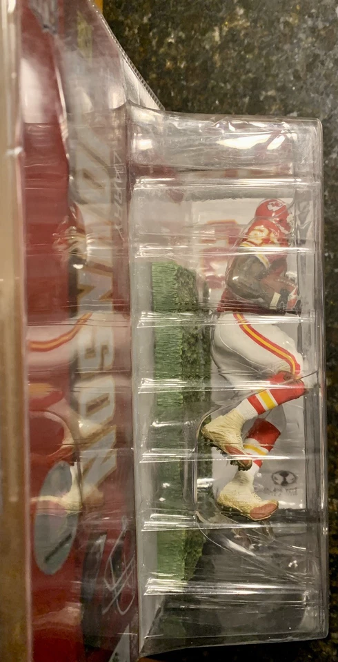 🏈 2006 S14 McFarlane SportsPicks Larry Johnson Kansas City Chiefs novato sellado Foto 3 de 4