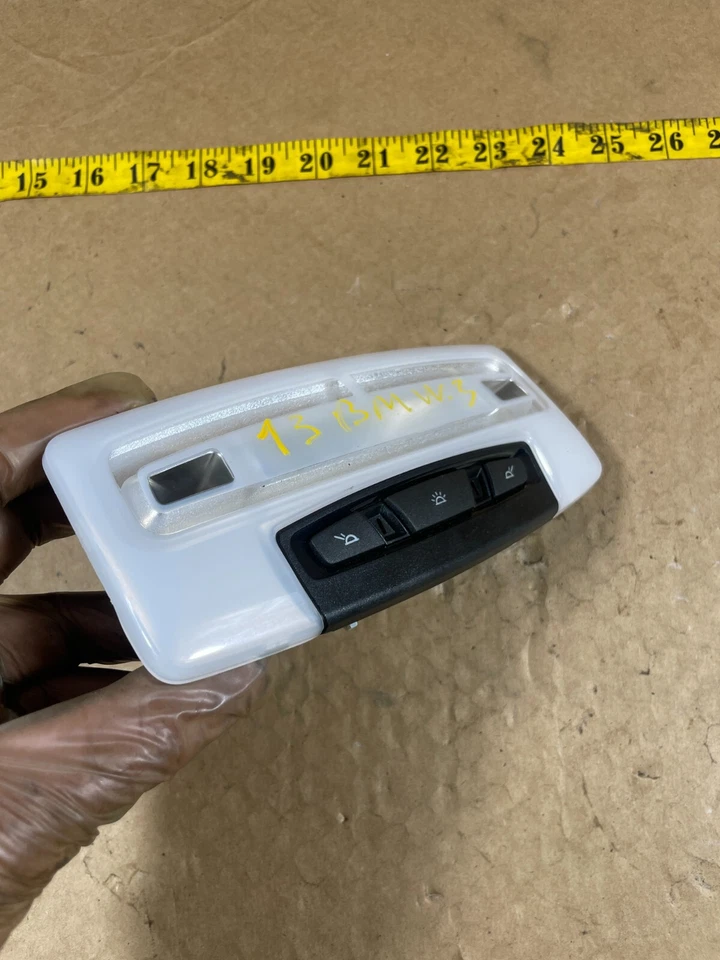 BMW 328I F34 2014-2016 luz domo superior trasera 43927793201 OEM. Foto 2 de 4