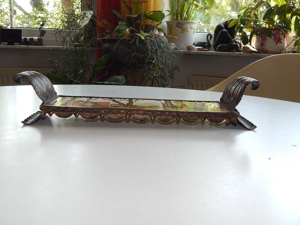 ARTS & CRAFTS  tray Tablett Kupfer geschmiedet handbemalte archaische Jagdszene - Bild 3 von 4