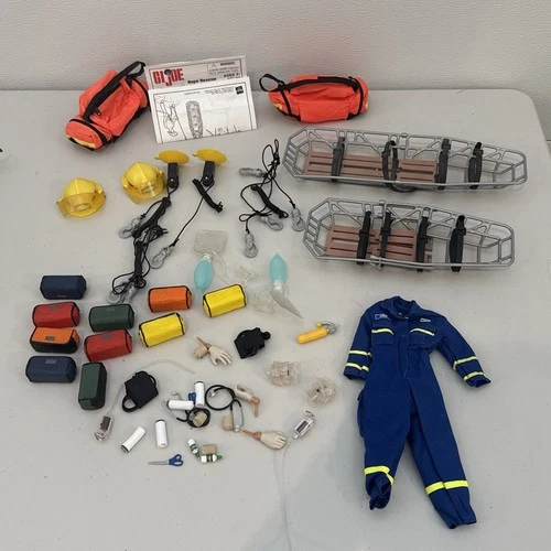 VTG Lot Of 2003 HASBRO GI JOE ROPE RESCUE FIREFIGHTER RESCUE TEAM Accessories