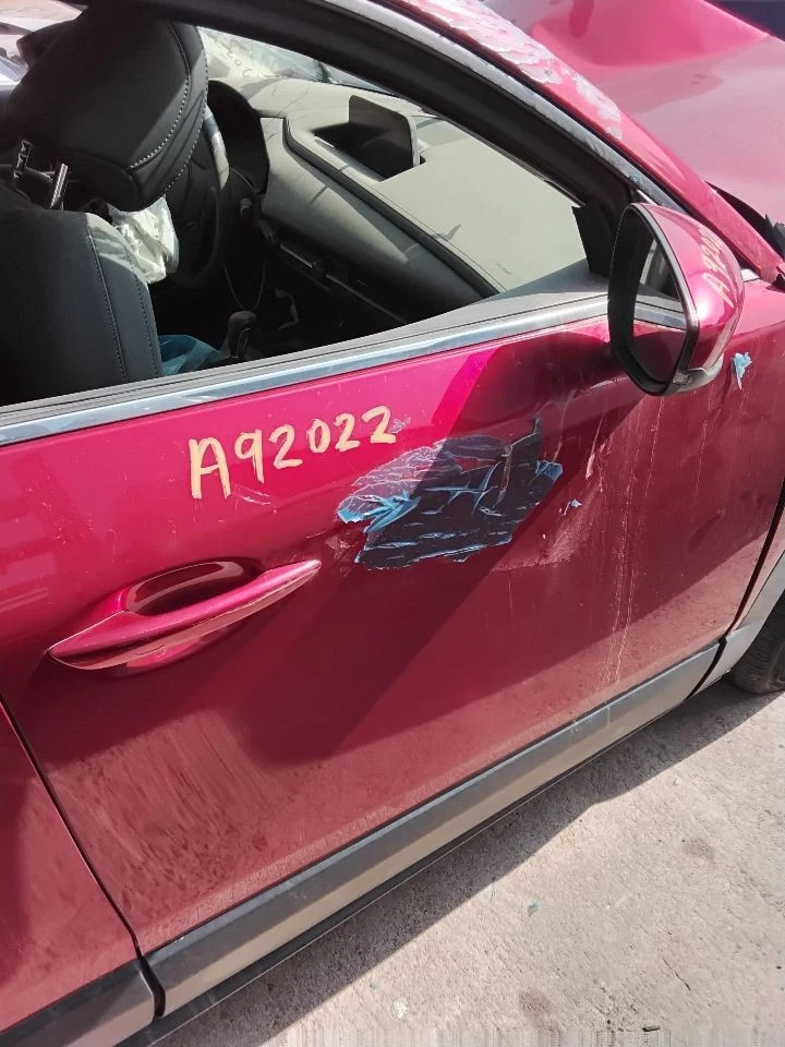 Driver Left Front Door Fits 20-23 MAZDA CX-30 129656 Foto 4 de 4