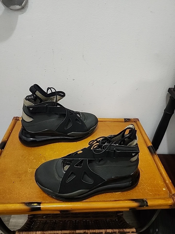 Talla 7 - Jordan Air Latitude 720 Sequoia W Foto 4 de 4