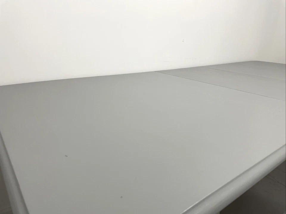 Solid Pine Vintage farmhouse extending dining table in grey farrow & Ball paint - Image 4 of 4