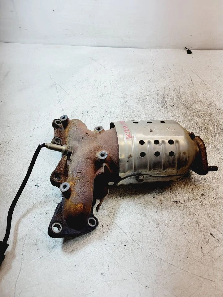 KIA SEDONA 2006 2007 2008 2009 2010 3,8 L colector de escape delantero OEM 28510-3C370 Foto 2 de 4