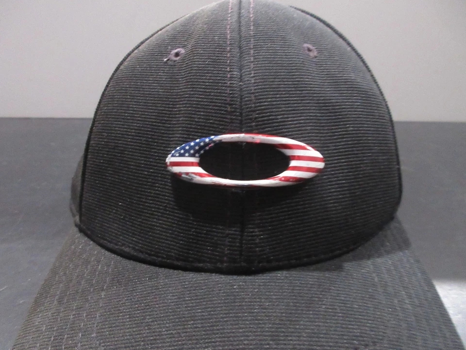 Gorra Oakley Ajustada Adulto Grande Negra Roja Bandera Logo Béisbol Ligera Para Hombre Foto 2 de 4