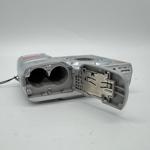 Panasonic Lumix DMC-LS80 Digital Camera Compact CCD Digicam 8.0MP Y2K *READ* - Picture 7 of 15