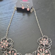 Paparazzi Silver Tone Pink Flower Jewelry Set Necklace & Earrings
