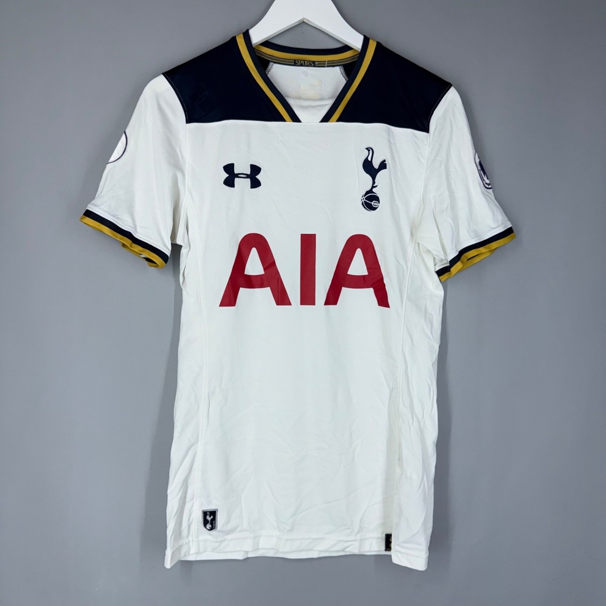 TOTTENHAM HOTSPUR 2016/2017 HOME FOOTBALL SHIRT #10 HARRY KANE