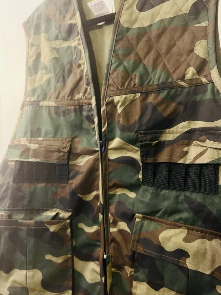 NWT Northwest Territory Men's Deluxe 2XL Camouflage Mesh Hunting Fishing Vest - Image 3 of 4
