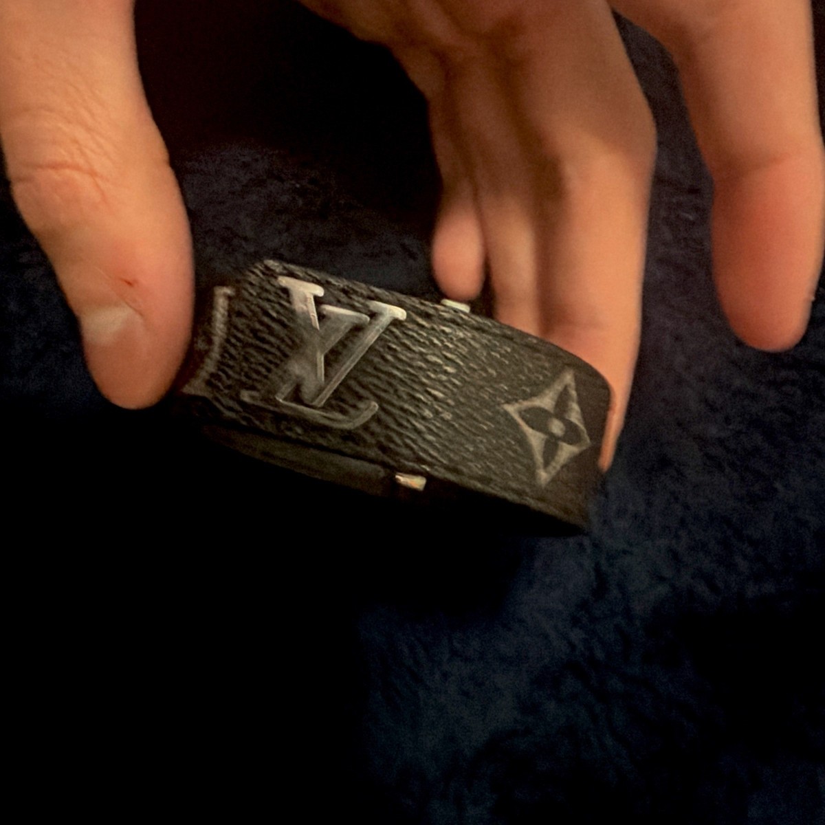 LOUIS VUITTON ブレスレット ブラック Louis Vuitton Black LV Slim Bracelet Adjustable Size 21 Box