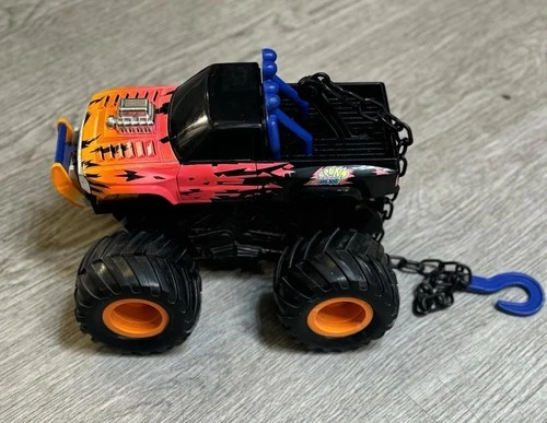 Vintage 1992 Hot Wheels Bruno The Bad Dog Monster Truck Chain