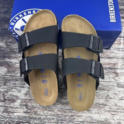 Birkenstock Arizona Leather Soft Footbed Black Sandals US Men\'s 12 / EU 45 Arizona Soft Footbed Oiled Leather in Color Black  main image 4