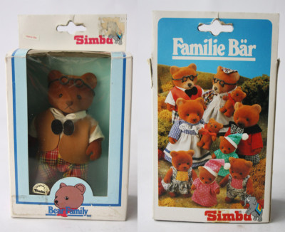 RARE VINTAGE 90'S BEAR FAMILY MAMA BEAR SOFT VINYL DOLL FIGURE