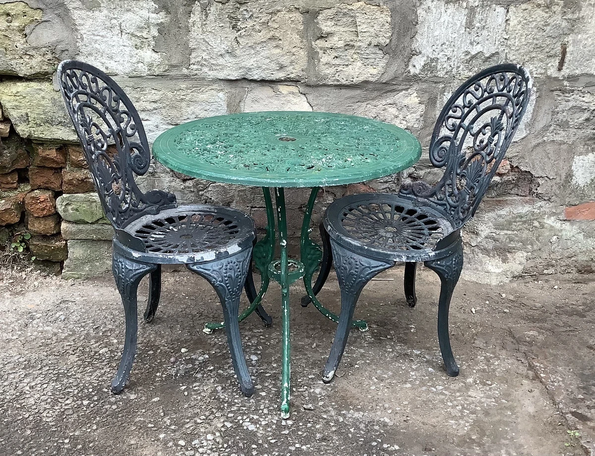 Vintage iron garden sales chairs