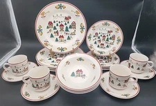 20 PC Jamestown China " The Joy of Christmas "  Dinnerware Set ~ Excellent cond!