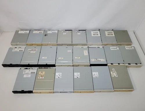 Floppy Laufwerke / Konvolut Sony, Samsung, ALPS ELEKTRIC 3,5" DISKETTENLAUFWERKE