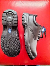 Comfort Grip Toe Protected Shoes Brand New Size 12 in Black