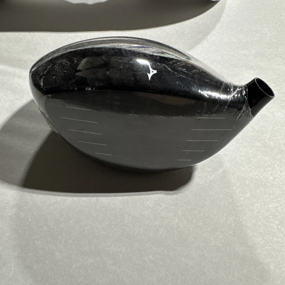 BRAND NEW!!! MIZUNO STG 220 9.0 DEGREE DRIVER HEAD ONLY - Image 3 of 3