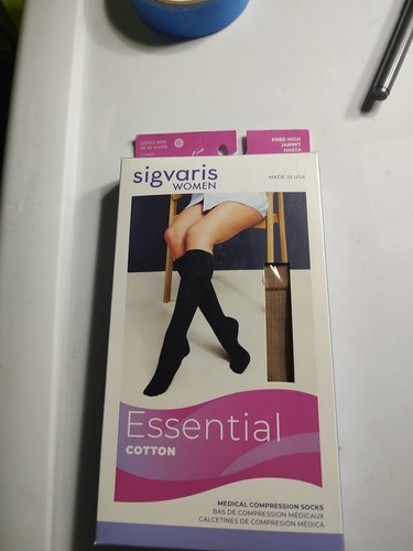 NOS Sigvaris Essential 232 Cotton Women's 20-30 Closed Toe Knee High Compression
