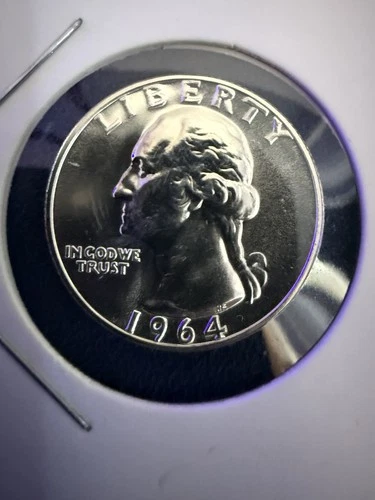Washington Quarter 1964 Uncirculated Silver 25C US Coin 0.9 Fineness Uncertified