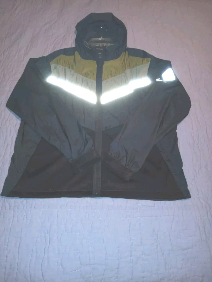 Nike Windrunner Mens XL Wild Run Running Jacket Green Colorblock CU5739-364 - Image 4 of 4