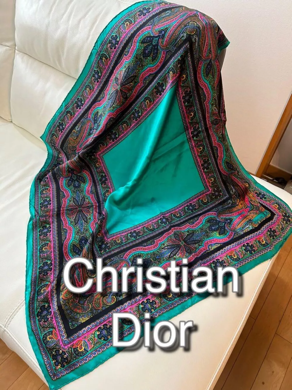 Christian Dior grande écharpe 85 cm 33
