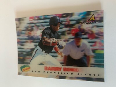 barry bonds holographic card Barry Bond 1997 Pinnacle Dennys hologram baseball card #27