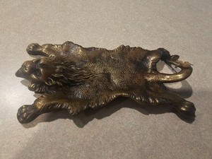 1970s Antique Brass Ashtray Depicting the Mythological Nemean Lion Skin, Italy