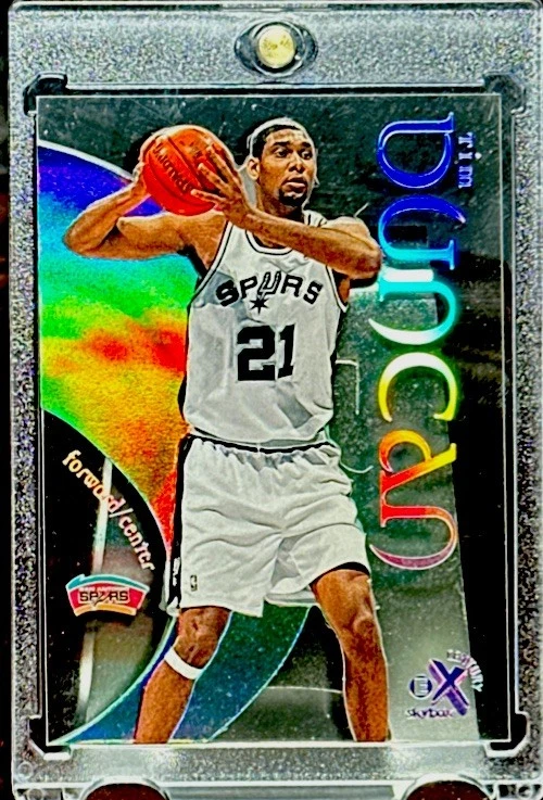 Tim Duncan RARO REFRACTOR TRANSPARENTE HOLO FOIL ARCO IRIS PRIZM TARJETA DE INVERSIÓN, ESPOLONES Foto 2 de 4