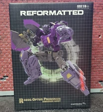 Mastermind Creations Reformatted R-48SG Optus Prominon Severed Geist figure